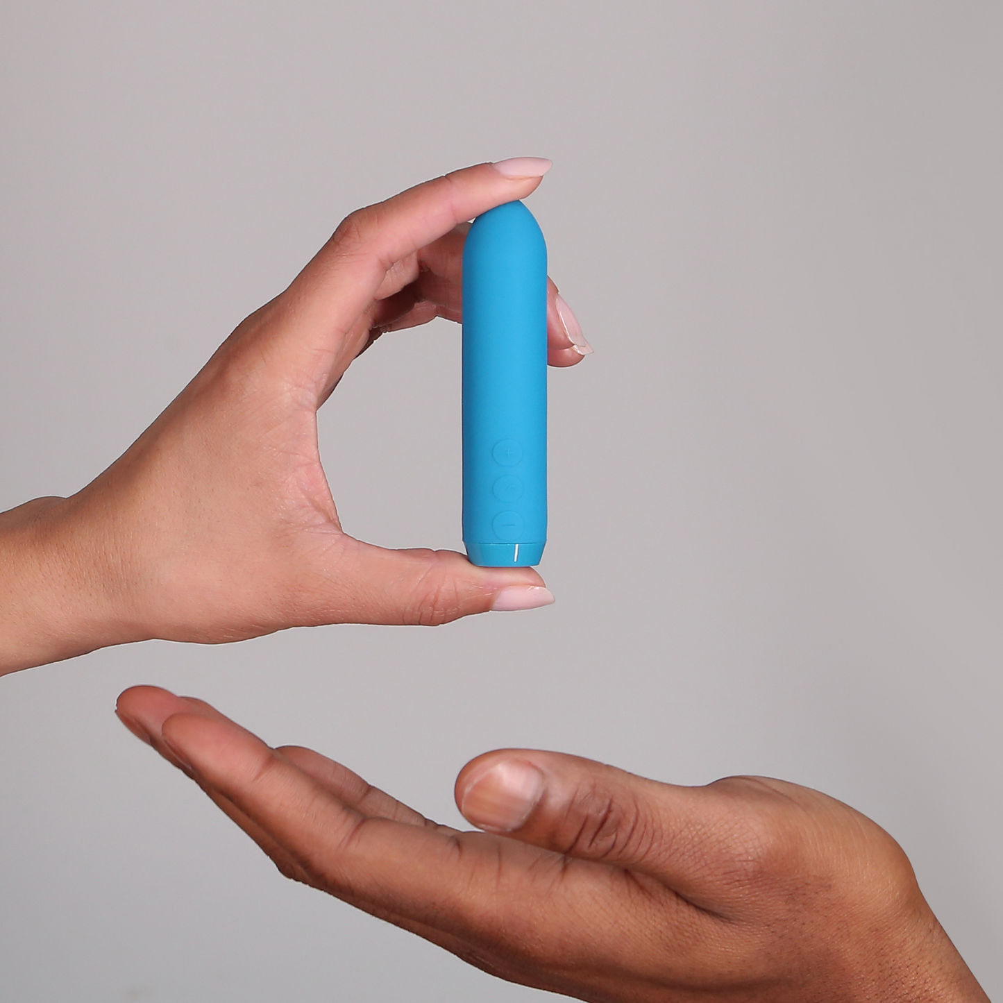 Classic Bullet Vibrator - Soft Silicone Tip for Pinpoint Precision